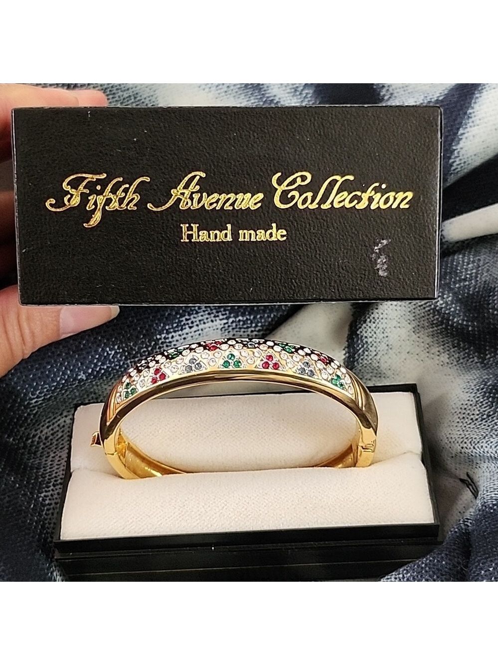 Fifth Avenue 📦 Collection  Handmade Bracelet  Genuine Austrian Crystal 🔮 ✨️